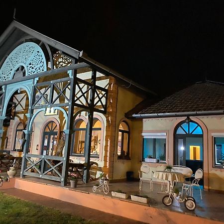 Palić Vila Regina מראה חיצוני תמונה