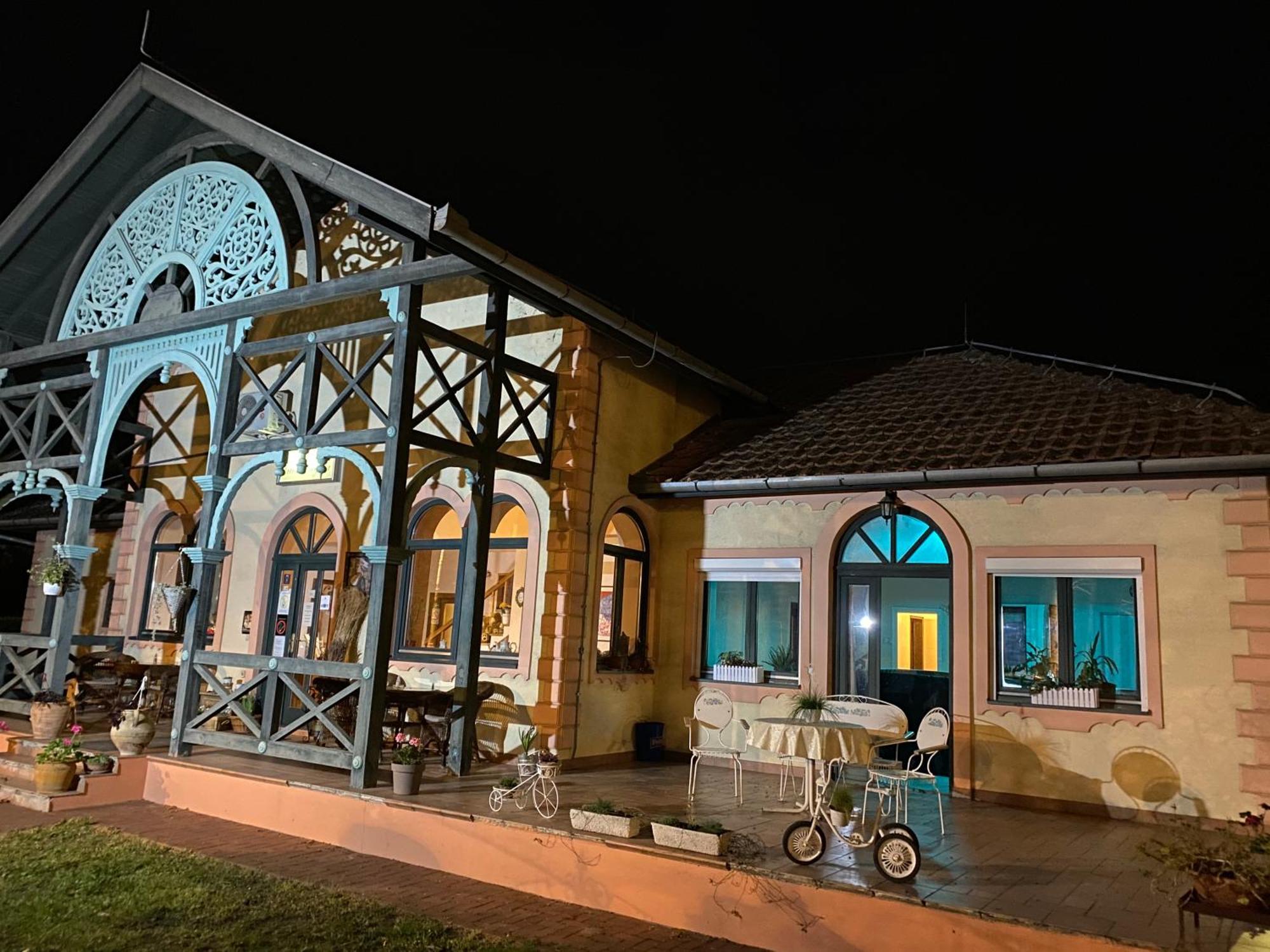 Palić Vila Regina מראה חיצוני תמונה