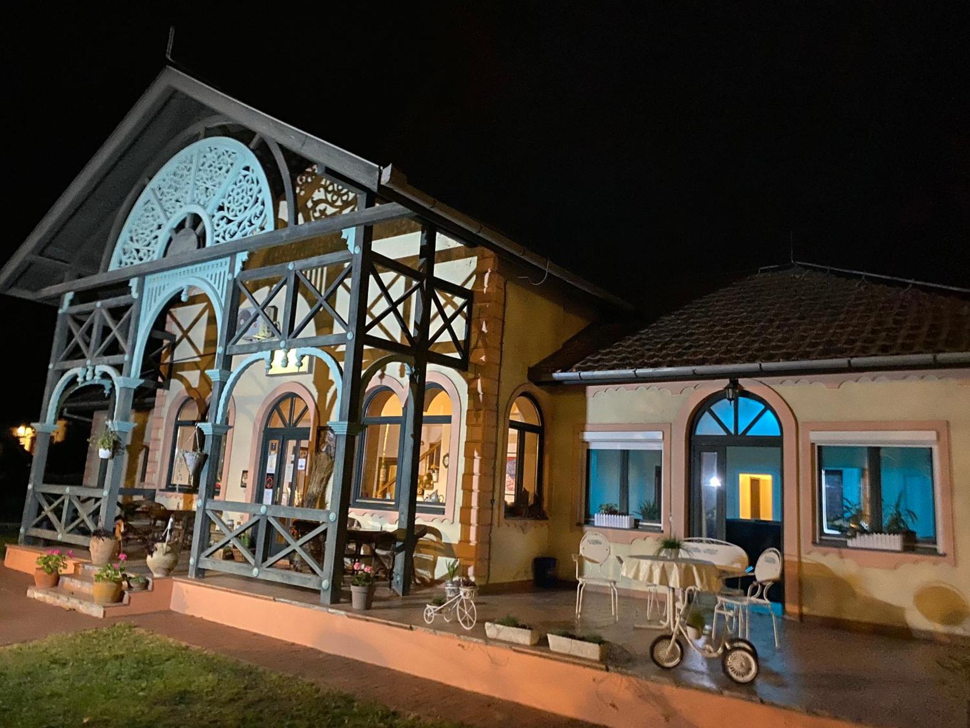 Palić Vila Regina מראה חיצוני תמונה